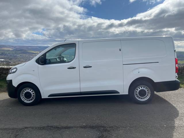 2022 Vauxhall Vivaro 2900 1.5d 100PS Dynamic H1 Van