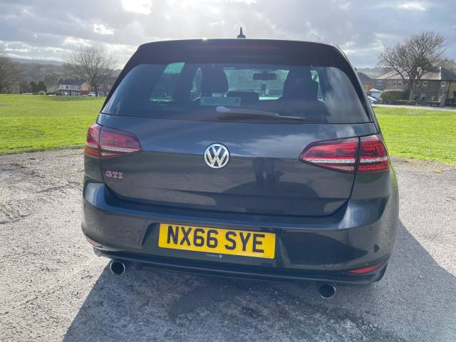 2016 Volkswagen Golf 2.0 TSI GTI 5dr DSG [Performance Pack/Nav]